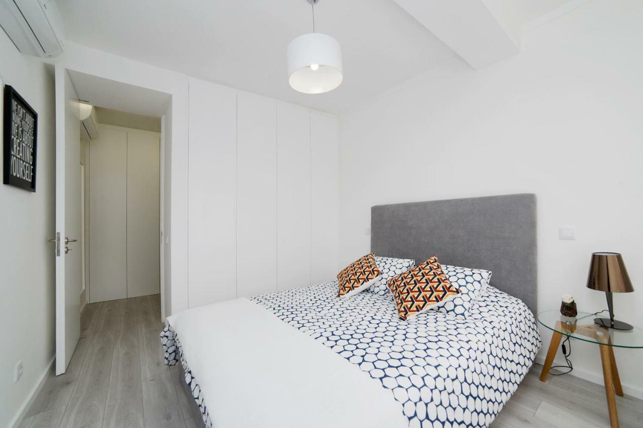 My Modern Homey At Porto Bagian luar foto
