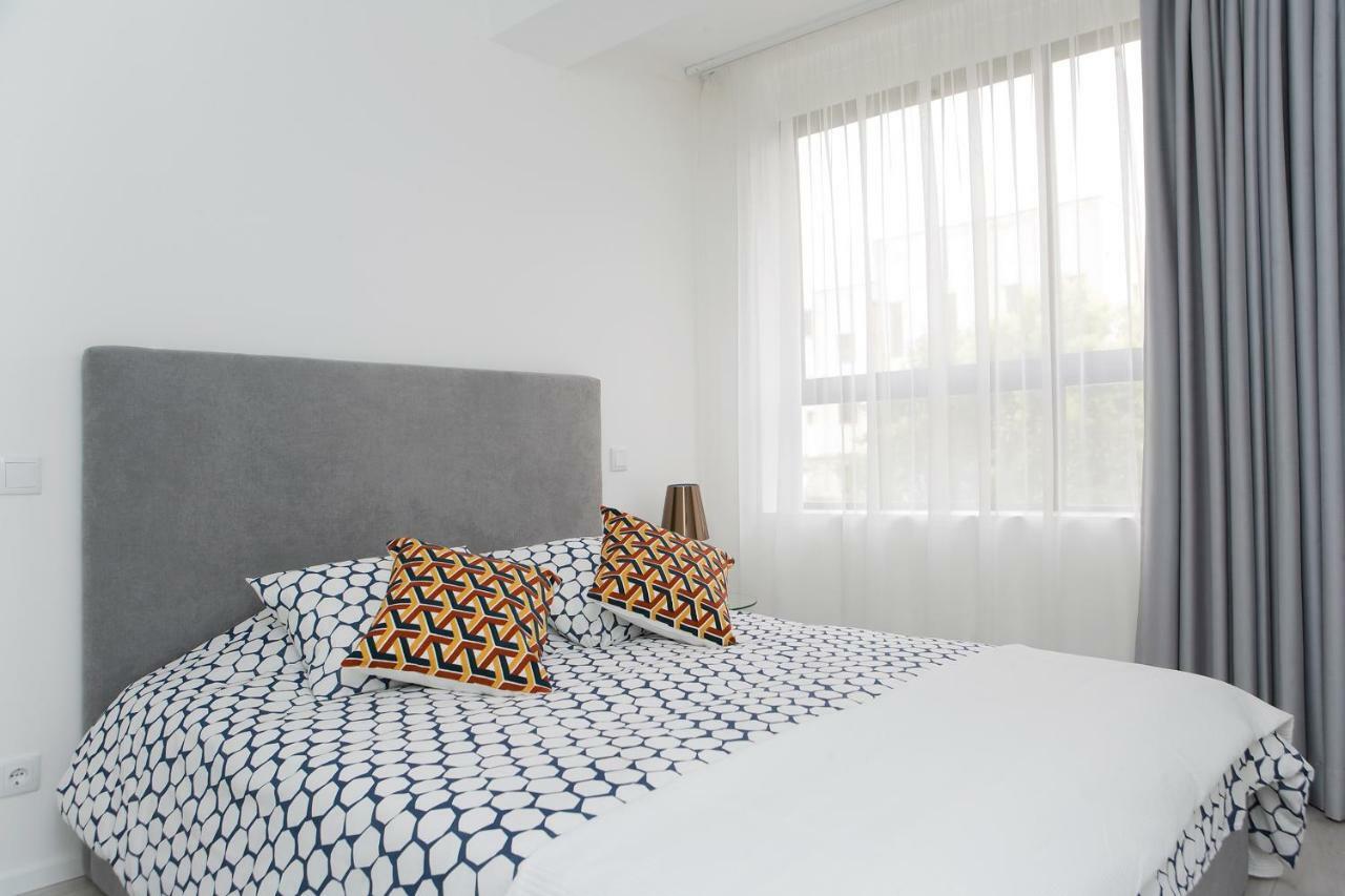My Modern Homey At Porto Bagian luar foto