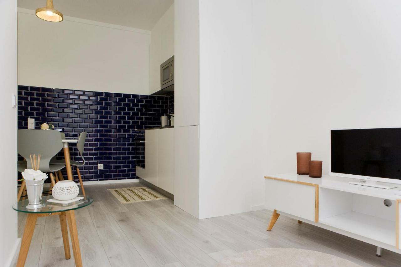 My Modern Homey At Porto Bagian luar foto